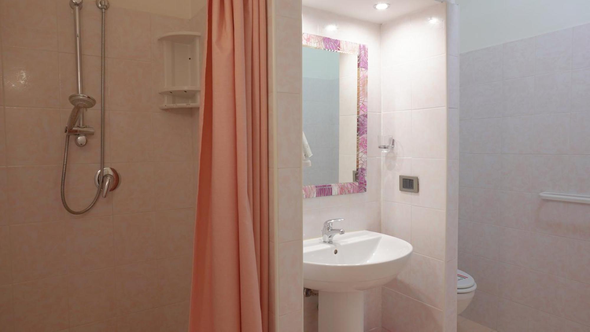 Bed and Breakfast A Casa Di Mario E Nene Viareggio Zewnętrze zdjęcie